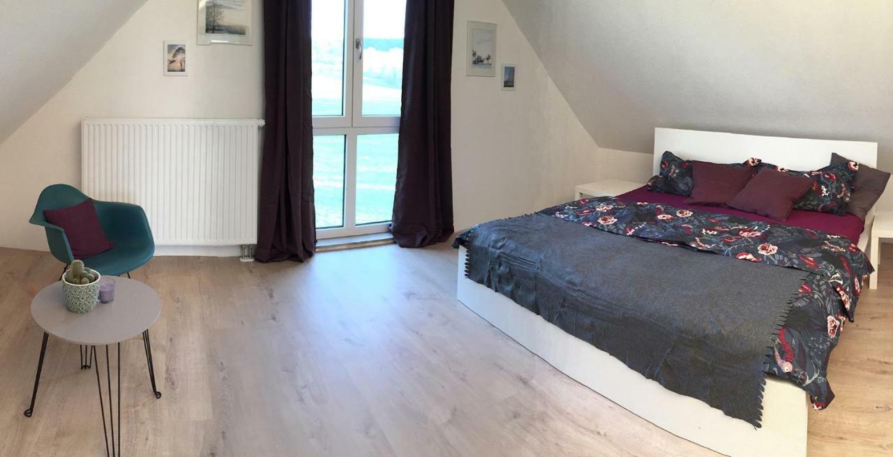 Ferienwohnung Bienenhaeusle In Gruenkraut / Ravensburg Grunkraut エクステリア 写真